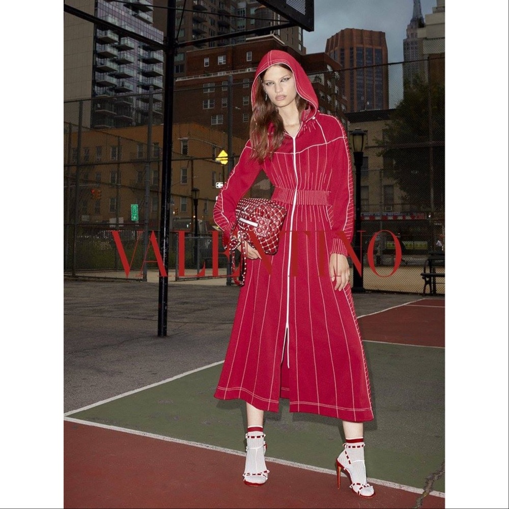 VALENTINO RUNWAY HOODED RED SWEATER DRESS IT 40
